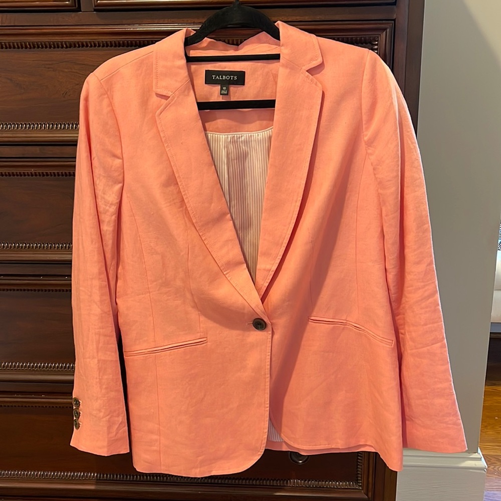 Lightweight peach one button lined blazer